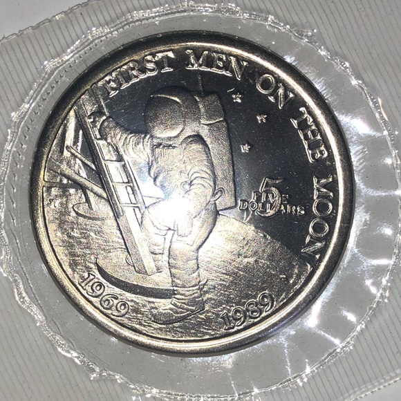 FIRST MEN ON THE MOON $5 COMMEMORATIVE COIN SILVER - Picture 3 of 11